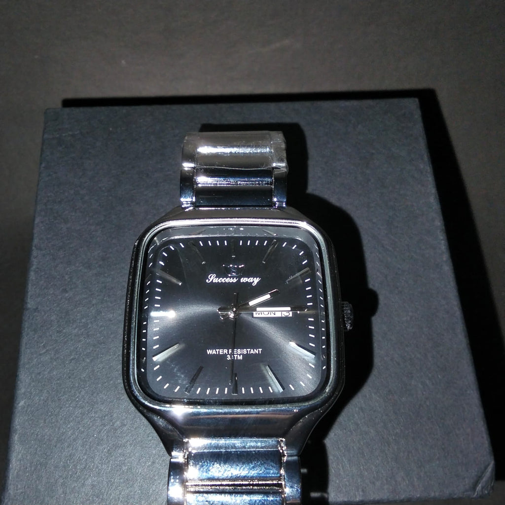 VELARO Quartz Stainless Steel Watch